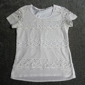 Kim Rogers White 100% Cotton Crochet Lace Short Sleeve Lined Shirt  Size Small